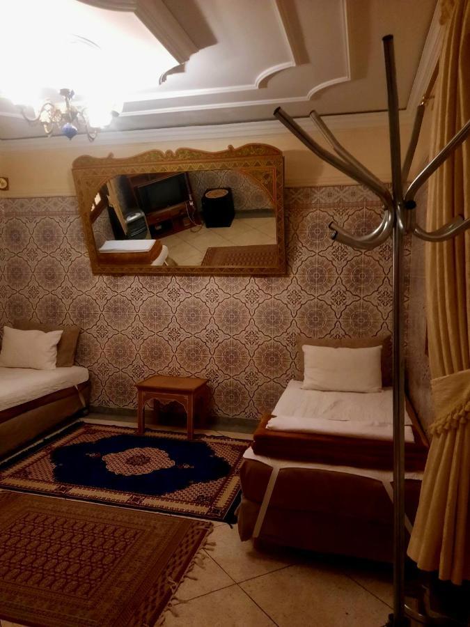 Stay With Low Budget Marrakesh Exterior foto